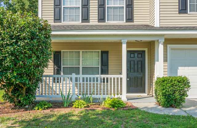 Spacious 2 Story, 4 BR, 2.5 BA, 2 Car Garage, Fenced Backyard in Oak Hill Plantation photos photos