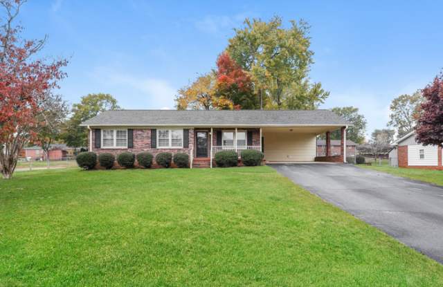 409 Shamrock Drive photos photos