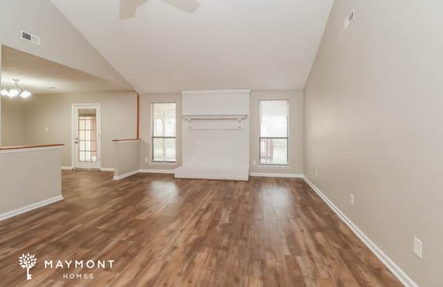 8006 Beacon Hills Road Gallery 4
