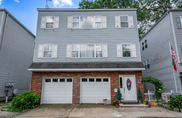 564-566 Cherry St - 564 Cherry Street, Elizabeth, NJ 07208