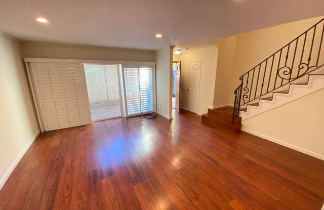 2 Bed 1.5 Bath Condo In Alamo Gallery 3