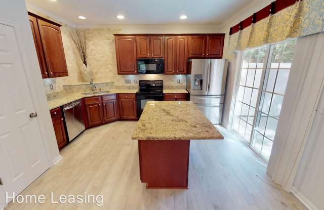 10327 Stineway Court Gallery 3