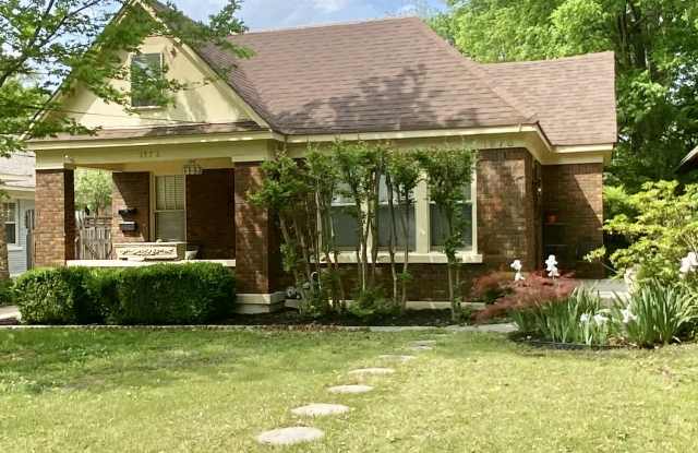 1978 Snowden Avenue photos photos