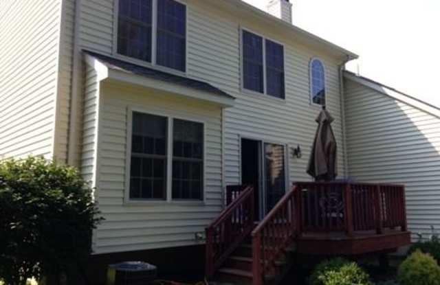 1803 SERENE WAY Gallery 2