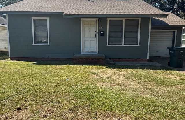 House For Rent 5180 Chambers St, Beaumont, TX 77705 Gallery 1