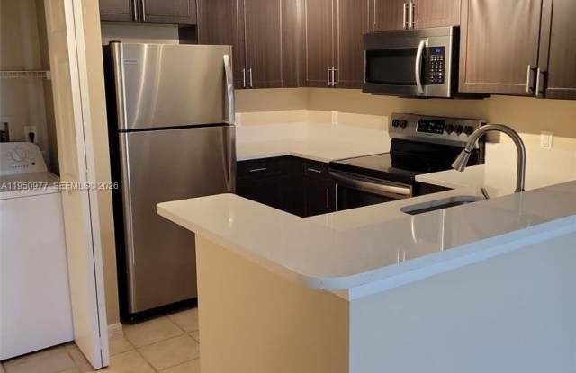 4151 N Haverhill Rd photos photos