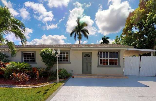 15340 SW 306th St photos photos