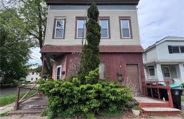 244 Broad Street photos photos