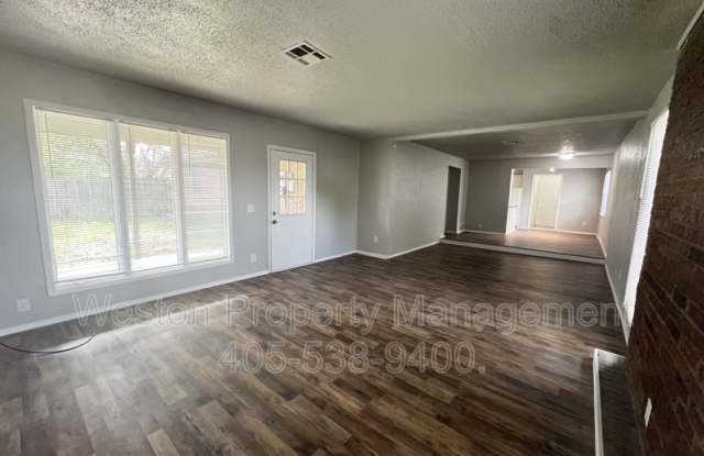 1037 Northwest 1st Street - 1037 Northwest 1st Street, Moore, OK 73160 1037 Northwest 1st Street - 1037 Northwest 1st Street, Moore, OK 73160