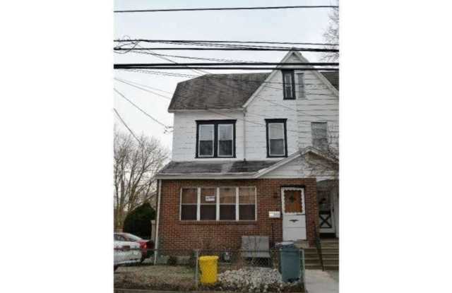 1121 ELMWOOD AVENUE photos photos
