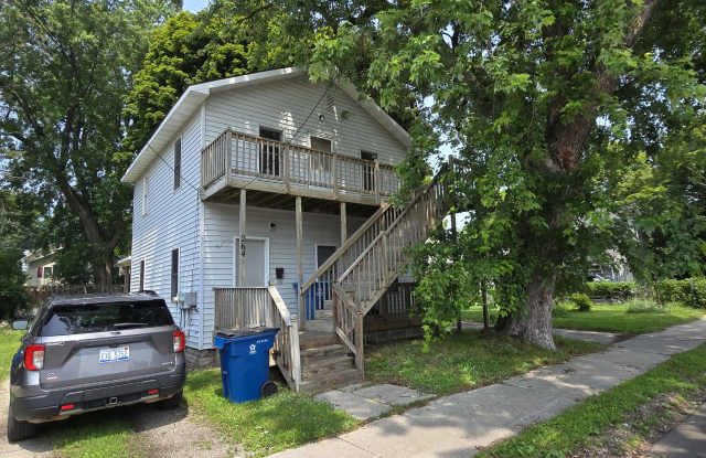 264 6th AvenueUnit 1 - 264 6th Avenue, Manistee, MI 49660