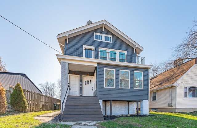 2233 Quatman Avenue Gallery 2