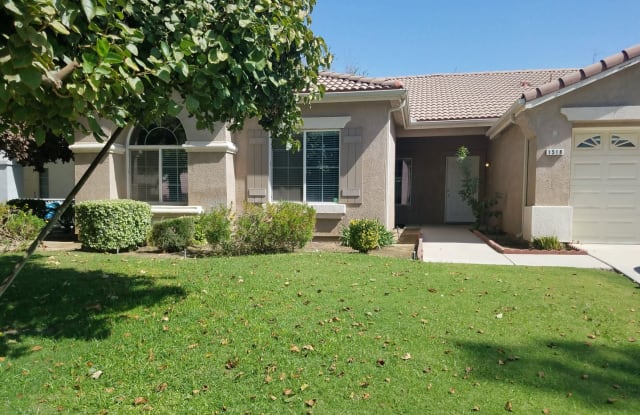1518 Annadel Park Way - 1518 Annadel Park Way, Bakersfield, CA 93311