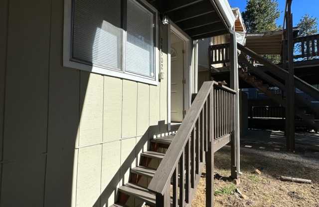 Newly Renovated Duplex - EZ Hwy 108 Access! - 24502 California 108, Tuolumne County, CA 95383