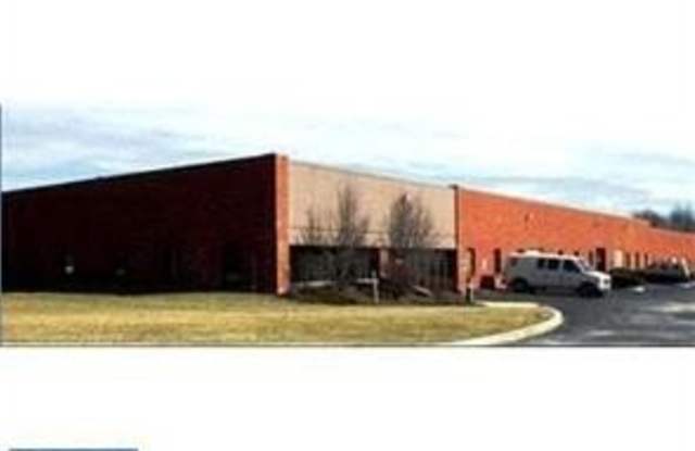 605 GORDON Drive Gallery 2