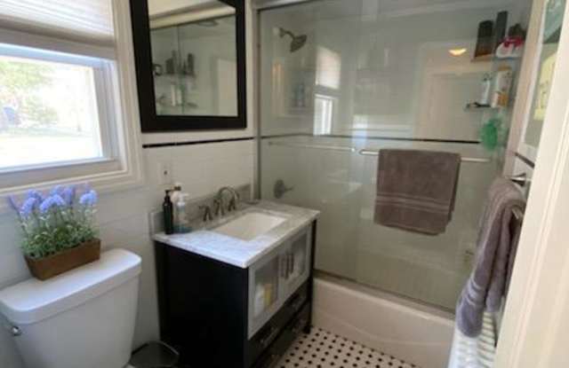 10 Oldfield Place Gallery 3