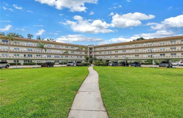 5725 80TH ST N - 5725 80th Street North, West Lealman, FL 33709