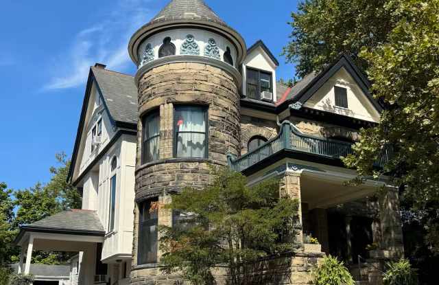 3507 Clifton Avenue photos photos