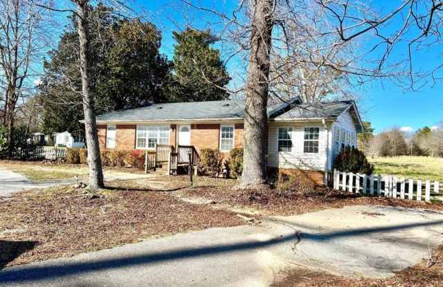5150 Atlanta - 5150 Atlanta Highway, Athens, GA 30622