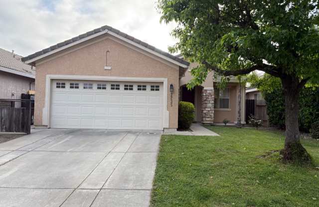 2235 Hearst St - West Sacramento 95691 photos photos