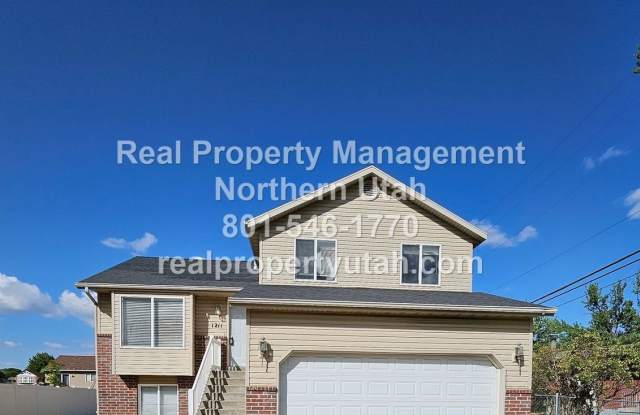 4 Bedroom 3 Bath Ogden Home Available photos photos