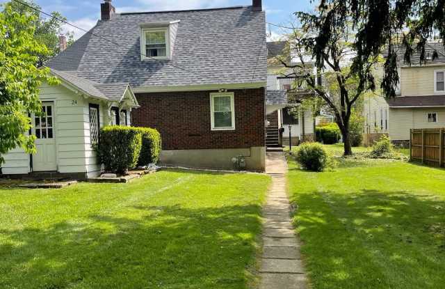 22 LAIRD STREET - 22 Laird Street, Springmont, PA 19609