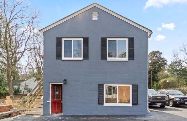 Rare 1 Bedroom Apartment in Williamsburg, VA | Pet-Friendly Rental photos photos