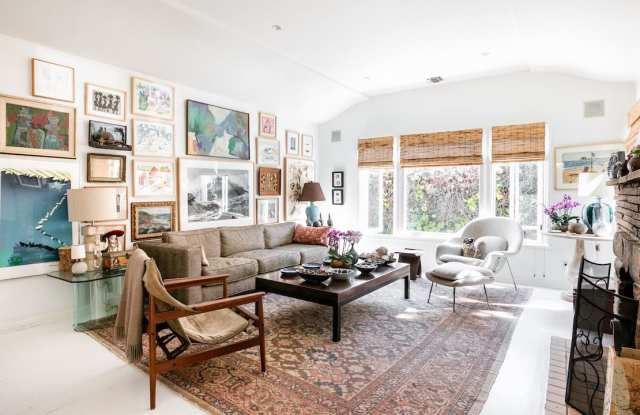 2818 GRAYSON Avenue Gallery 2