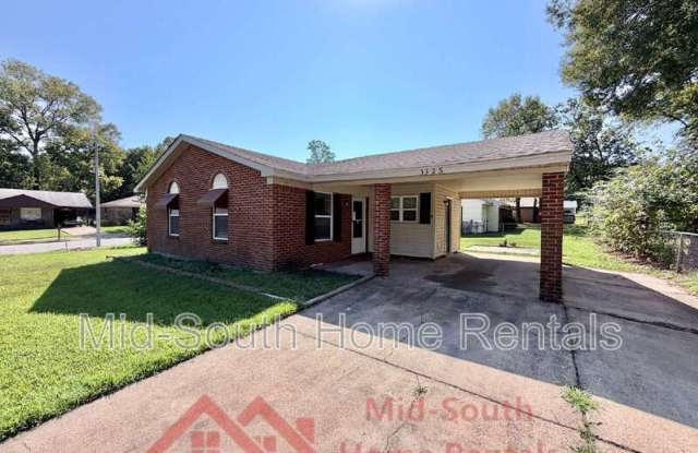 3325 Cedar Springs Drive Gallery 2