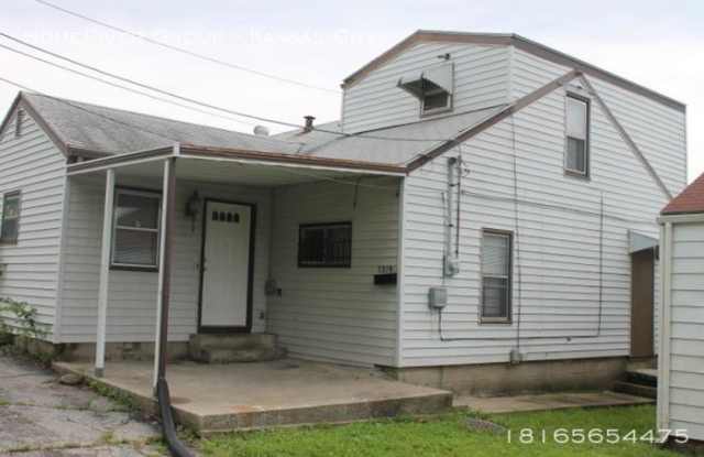 5319 Swope Pkwy Gallery 2