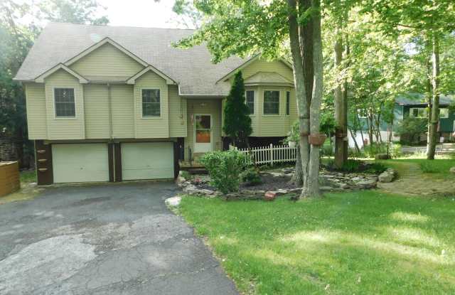 12418 Mountain Laurel Drive Gallery 1