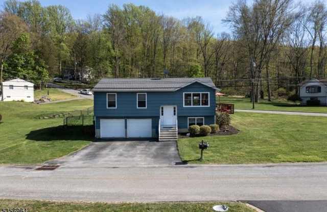 100 Forest Rd photos photos