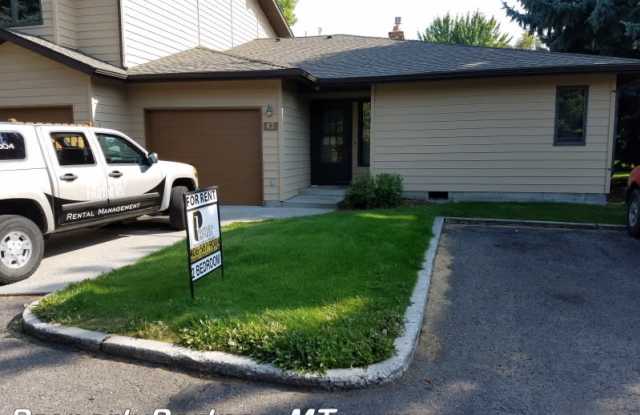*** Beautiful Condo *** - 2Bed 2Bath photos photos