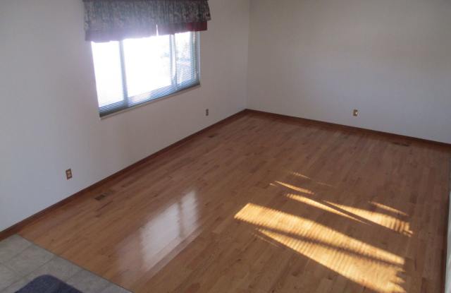 2882 S. Biscay Court Gallery 4