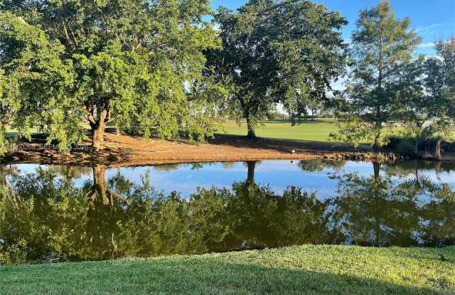 565 Vista Isles Dr photos photos