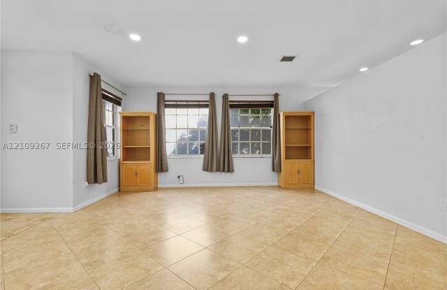 2658 Sawyer Ter Gallery 4