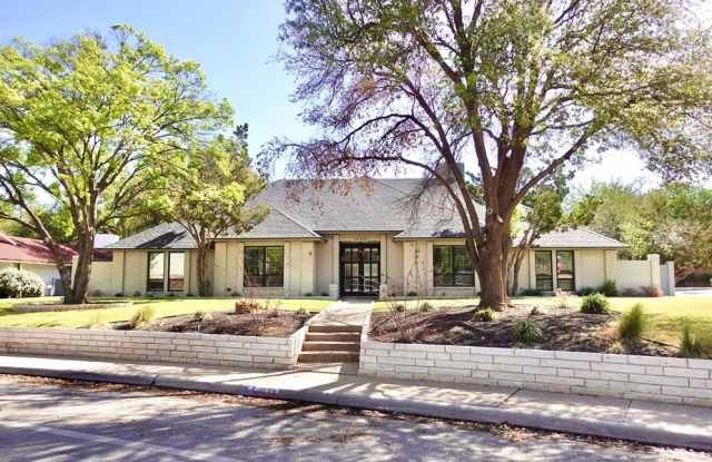 3900 Godfrey St photos photos