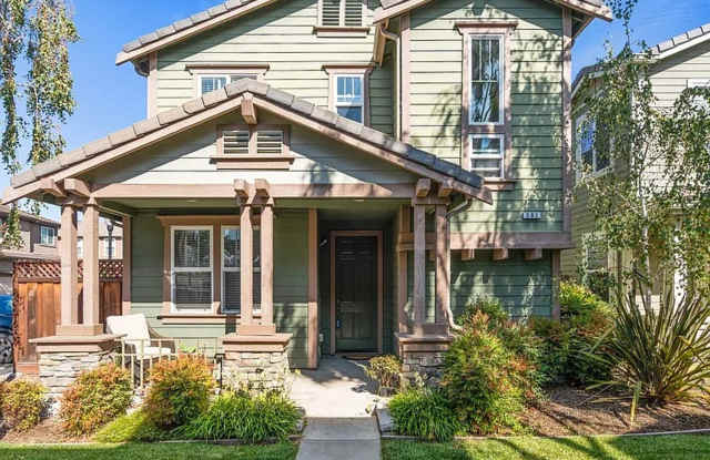 301 Rayos Del Sol Dr - 301 Rayos Del Sol Drive, San Jose, CA 95116