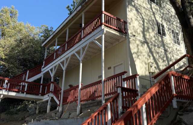 Beautiful Crestline Home - Private  Peaceful photos photos