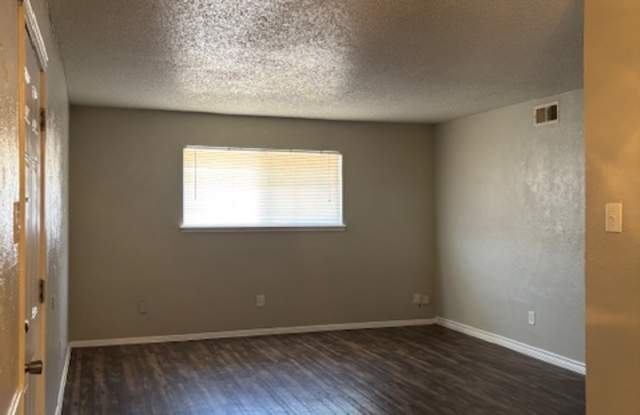 4018 Holly Dr - 09 Gallery 3