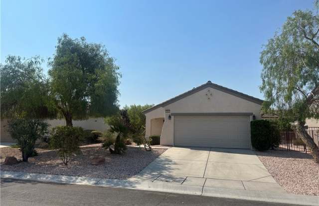 2553 Leighton Avenue photos photos
