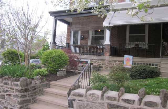 460 SHURS Lane photos photos