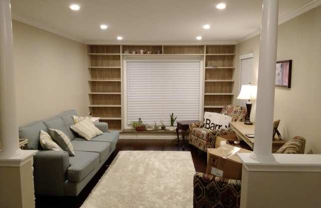 Beautifully upgraded Townhouse style condominium located in Hidden Meadows Gallery 4