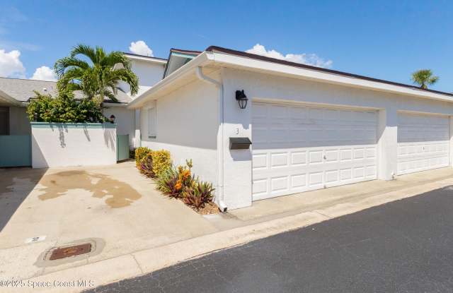 290 PARADISE BOULEVARD photos photos