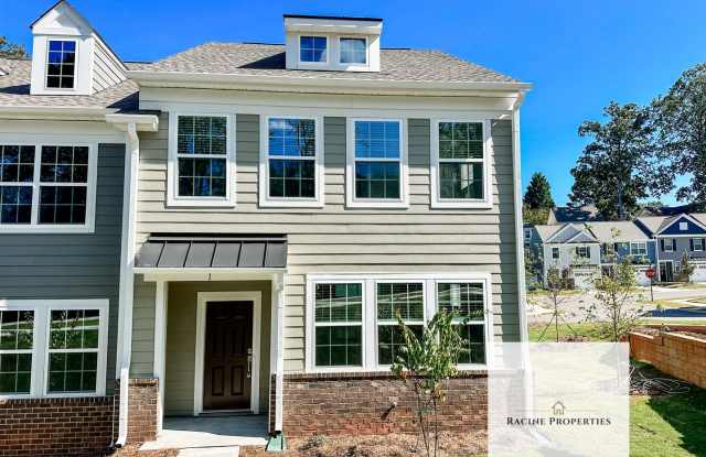 Beautiful new townhome available in Travelers Rest photos photos