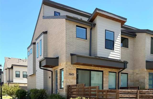 760 Cavitt Court photos photos