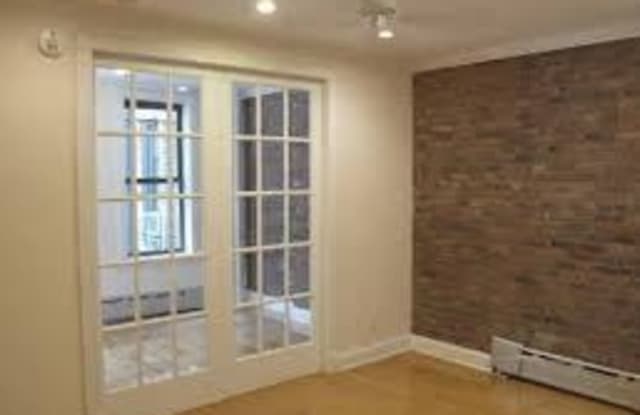120 Christopher St 6 - 120 Christopher St, New York City, NY 10014