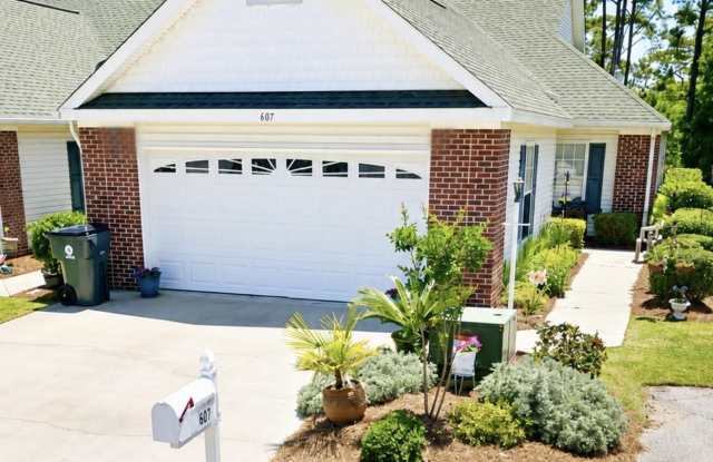 607 Sunset Oaks Lane Gallery 1