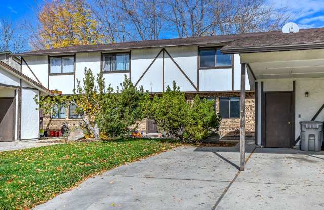 2 Bedroom 1.5 Bathroom 4 plex photos photos 2 Bedroom 1.5 Bathroom 4 plex photos photos