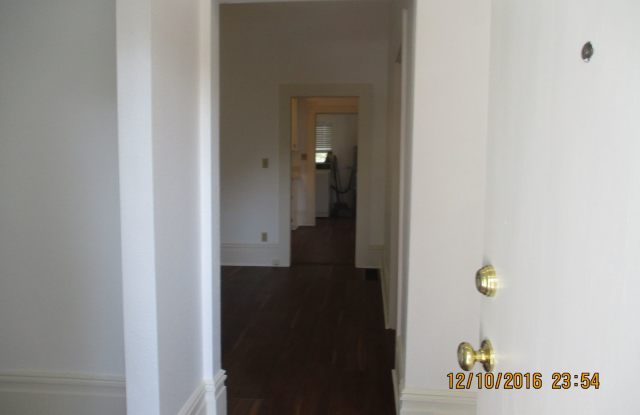 SHOWING SUNDAY 6/16 @ 10AM - 3301 X Street, Sacramento, CA 95817